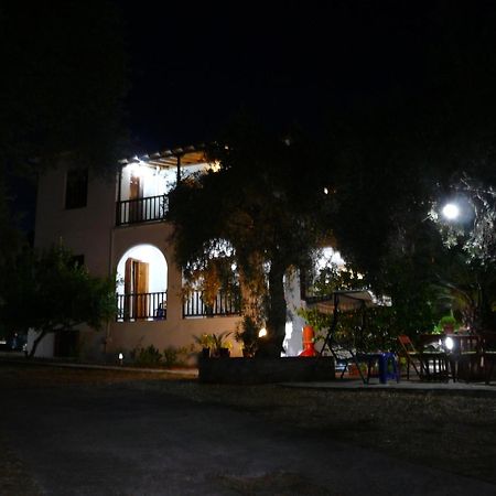 Liossis Rooms & Apartments Skopelos Dış mekan fotoğraf