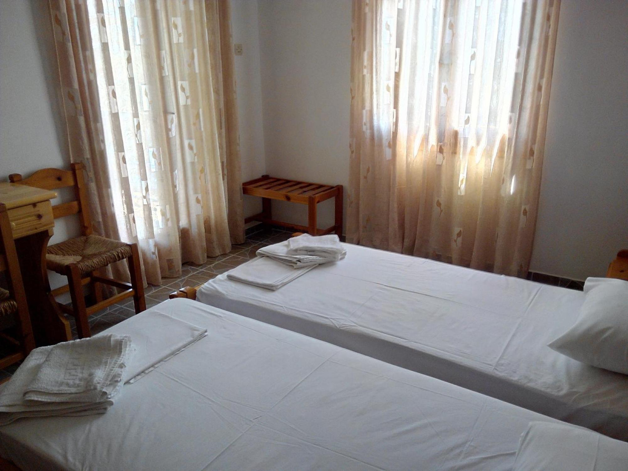 Liossis Rooms & Apartments Skopelos Oda fotoğraf